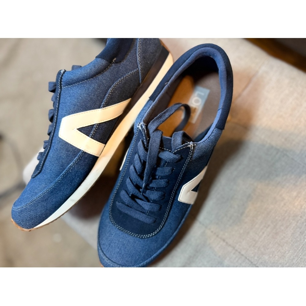 LOFT Women's Denim Navy and White Sneakers